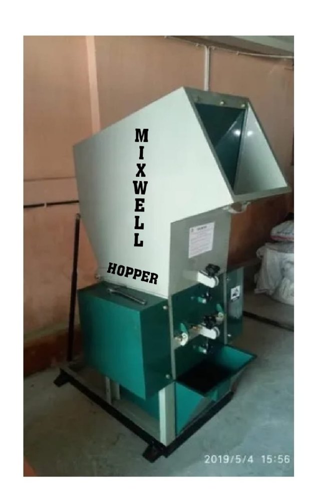 Single Shaft Shredder E Waste Grinding Machine
