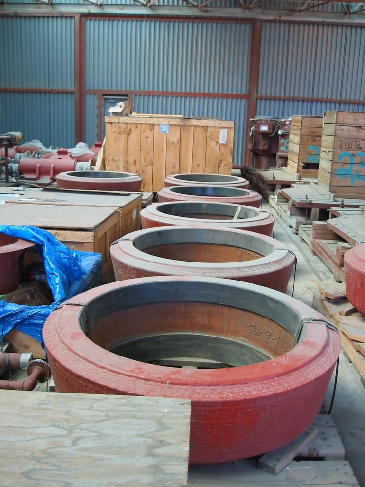 Mild Steel Raymond Mill Bullring, For Crusher Machine