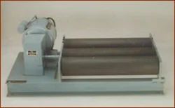 Roller Pot Mill With 3 Rubberised Roller