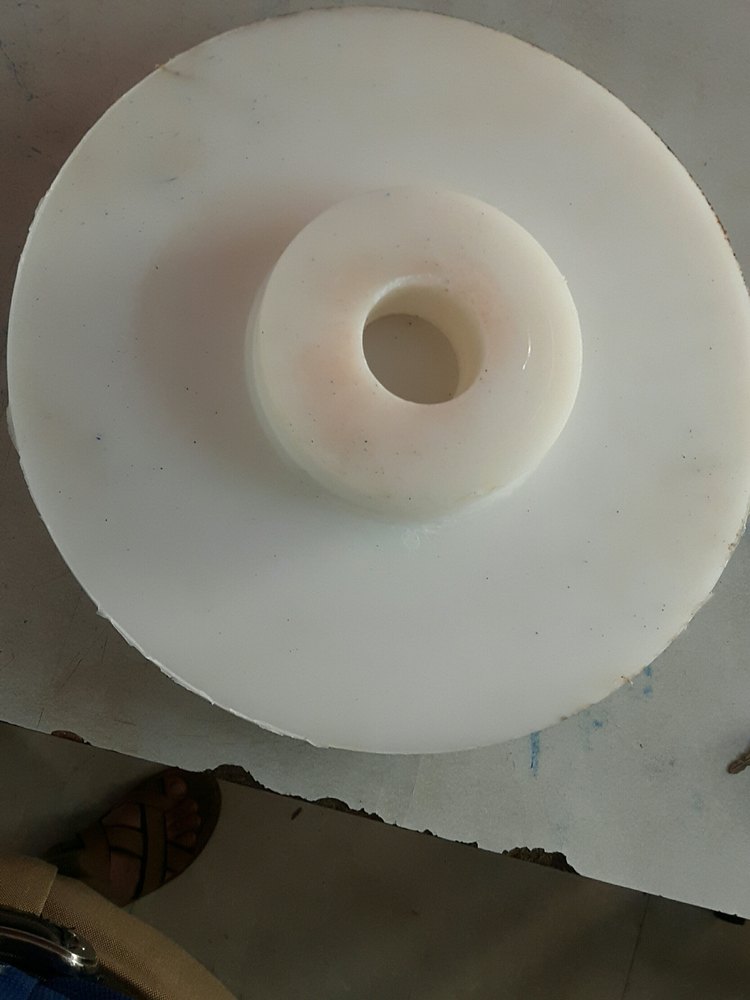 Round UHMW Wheel