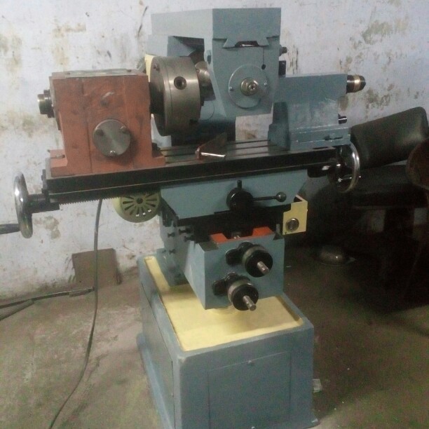 Milling with Hobbing Attachment