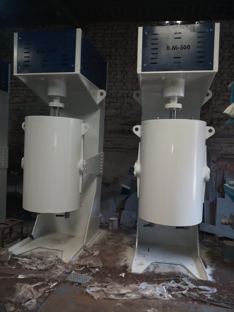 Mild Steel Chocolate Ball Mill Machine, For Industrial