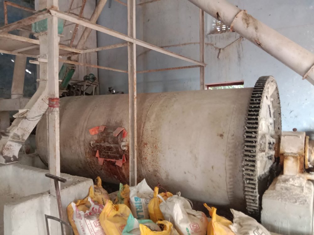 Continue Mild Steel Used Ball Mill For Sale, For Industrial, Capacity: 1.5tan