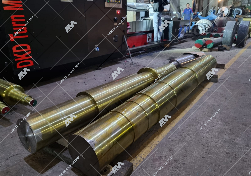 ROLLS AND SHAFTS, Size: 7000 mm L X 1000 mm D