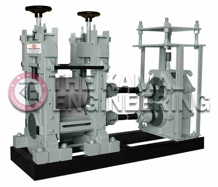 MS Fabricatedf Pinch Roll Machine, Corrosion Resistance: Painted