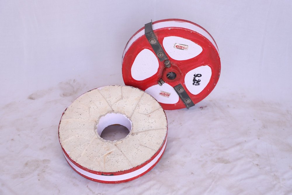 16 Inch Vertical Atta Chakki Stone