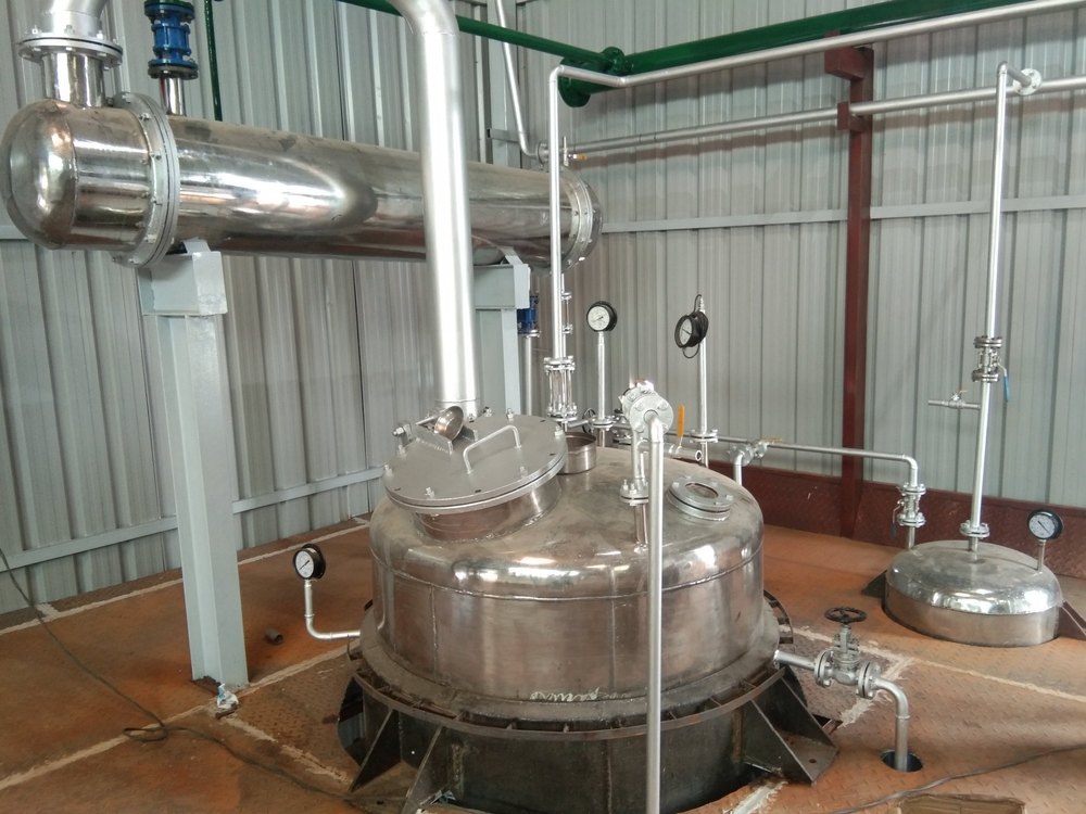 Essential Oil Plant, Capacity: 250 Liter To 7000 Liter