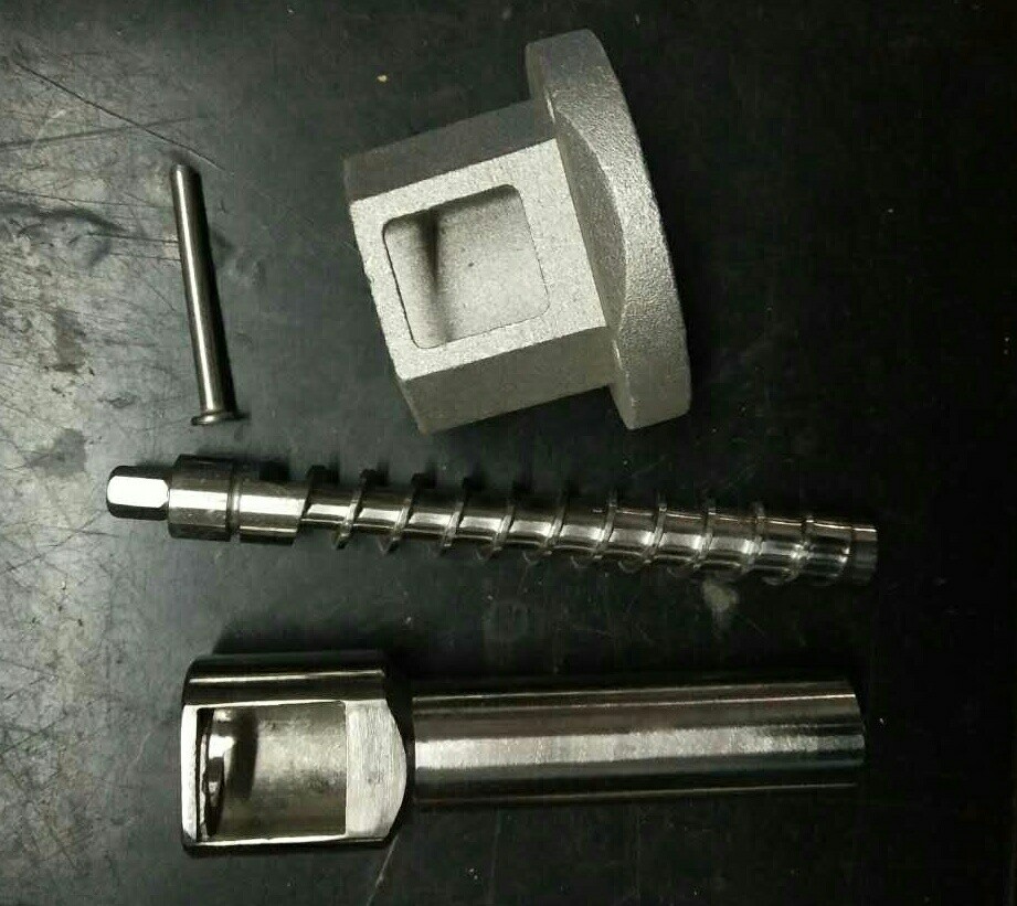 Single Phase Electric Oil Extraction Machine Parts, 2ft X 1.5ft X 1.5ft, 12KG