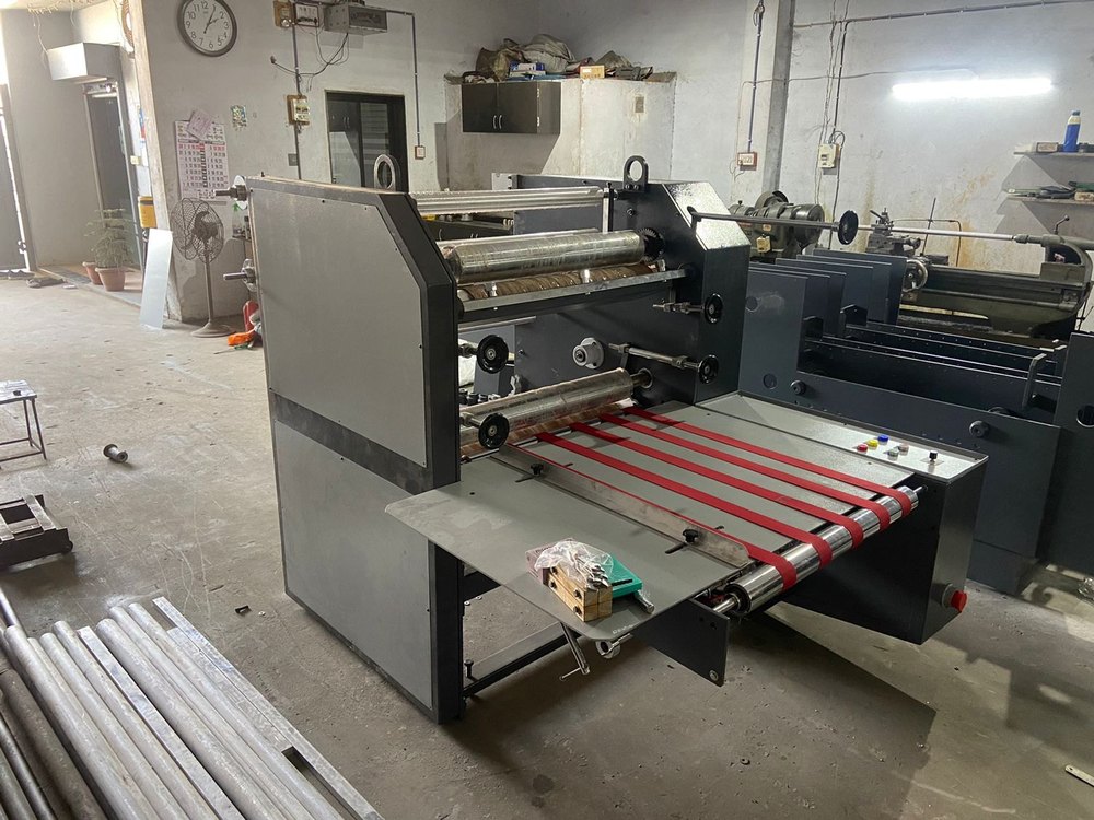 4 MS Paper Lamination Machine
