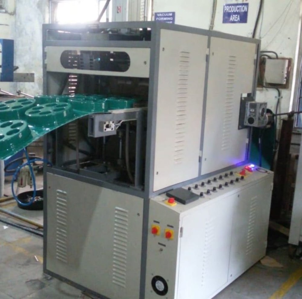 Automatic Vaccum Forming Machines