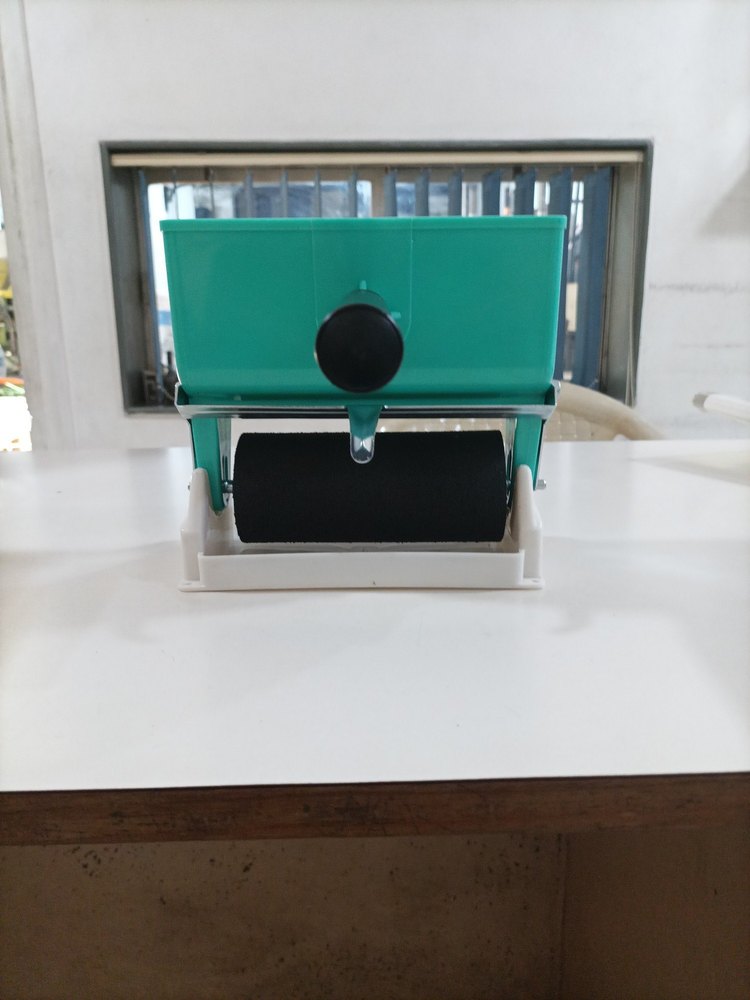 Glue Spreader