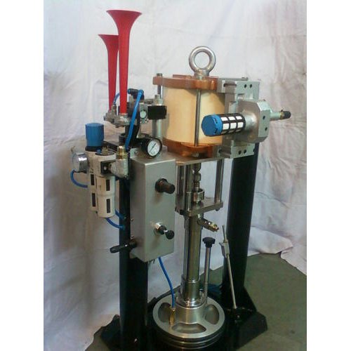 20 Ltr Airless Dispensing Machine
