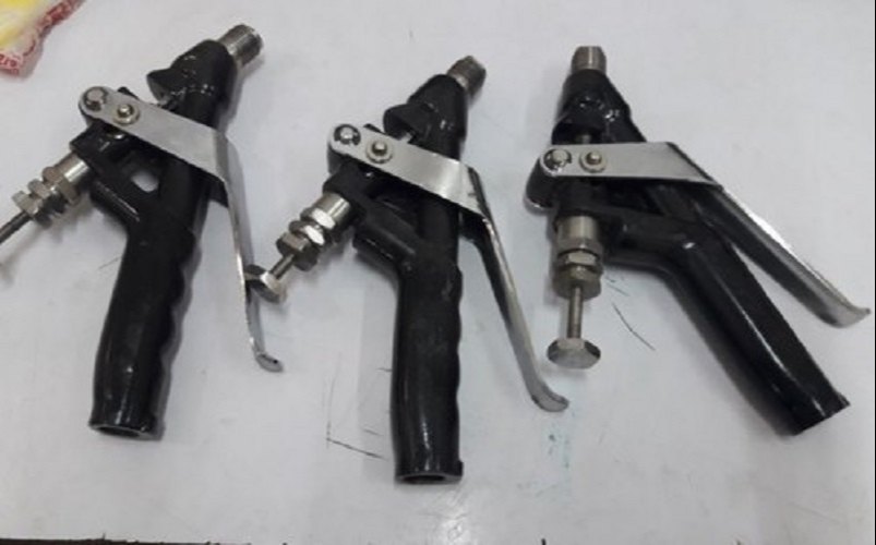 Adhesive Gun, Pressure