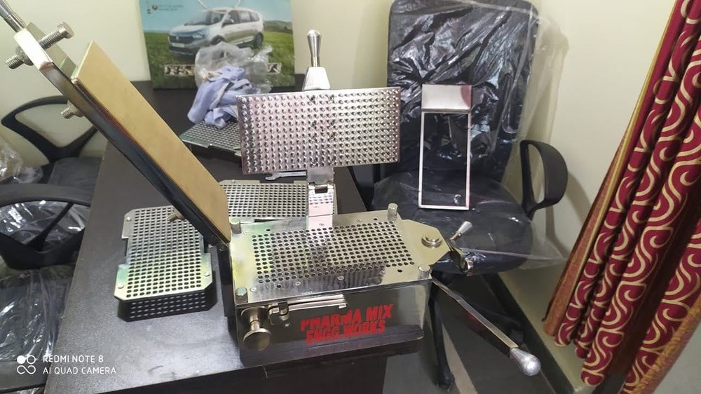 Capsule Filling Machine, For Pharma And Ayurvedic