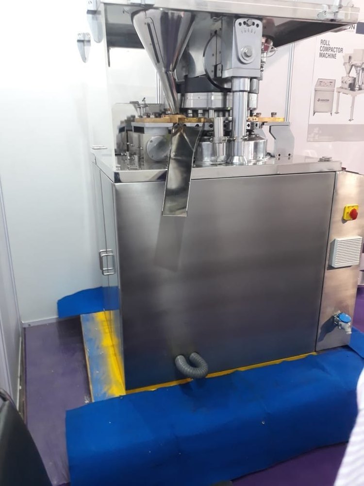 Medrix Rotary Tablet Press Machine, Automation Grade: Automatic, Capacity: 350 Tablets/Minutes