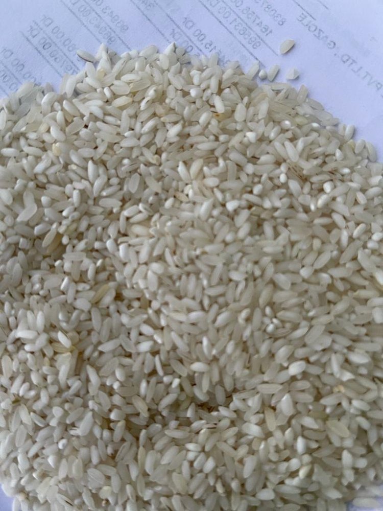 White Raw Rice, Packaging Type: PP Bag, Packaging Size: 25 Kg