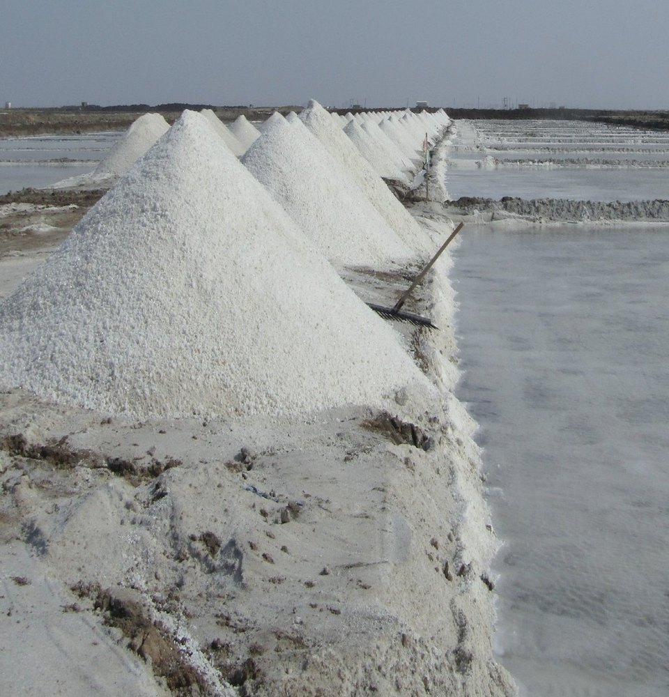 White Powder Raw Sea Salt, Grade: Food Grade