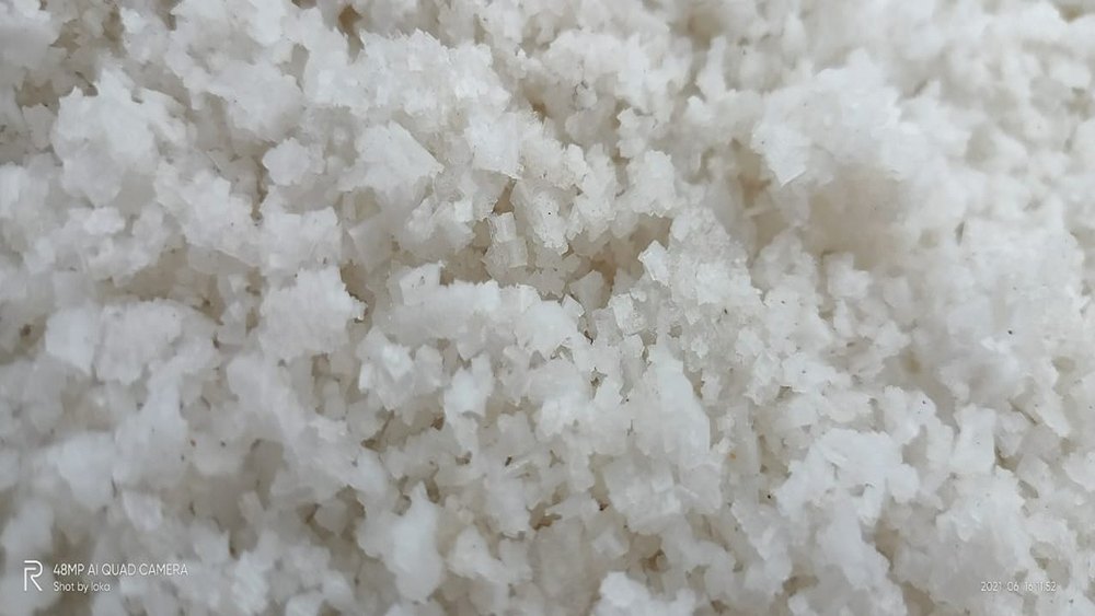 Crystal White Sea Salt, Packaging Type: Loose, Grade: Refined