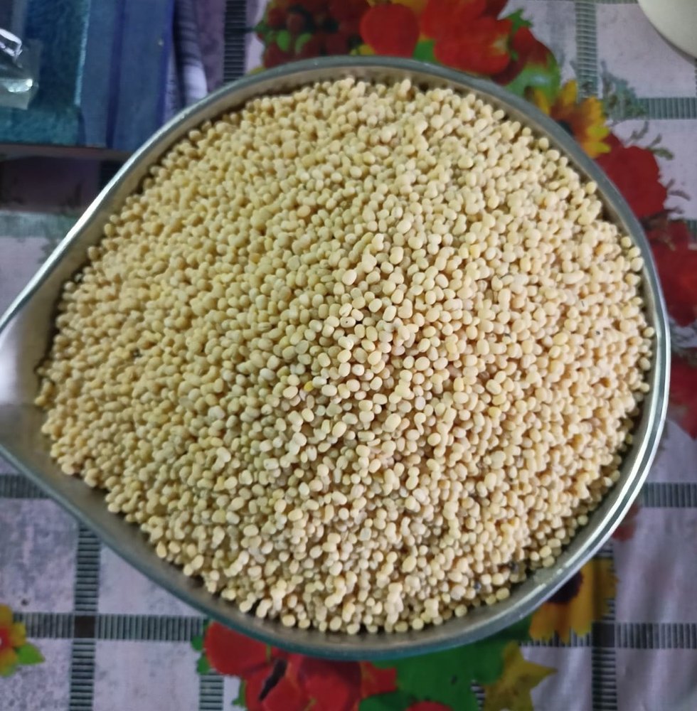 White Split Orid Daal, High in Protein