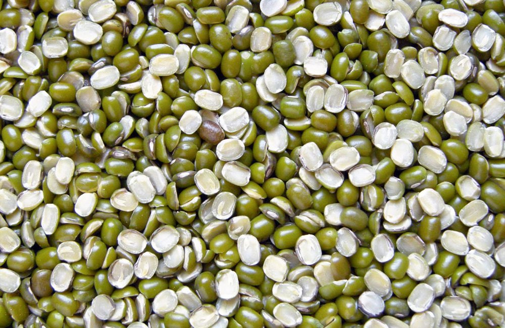 Green Sunrise Organic Moong Dal Chilka, High in Protein, Packaging Size: 1kg, 500gm