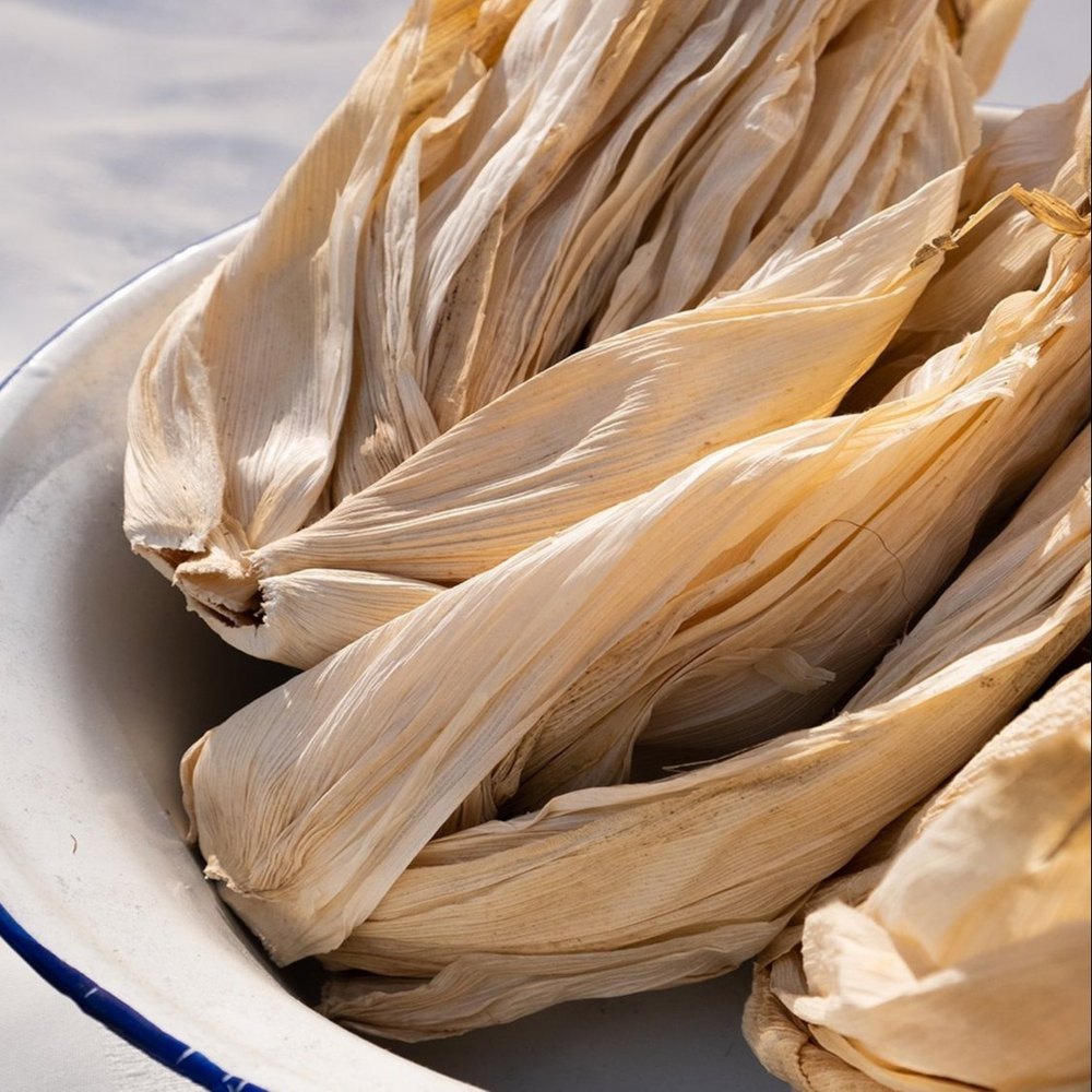 Brown Dried Corn Husk, High in Protein