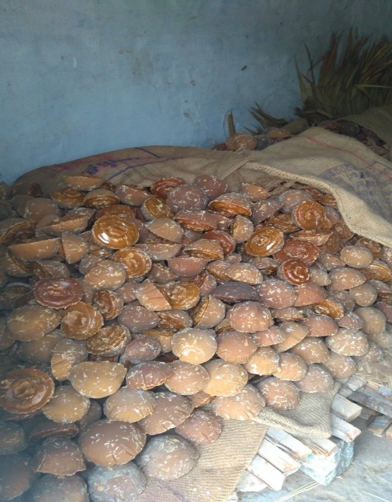 Mahar Ball Palm Jaggery, Shape: Round