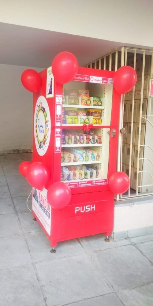 Automatic Cold Food Snack Vending Machine with Cashless Technology