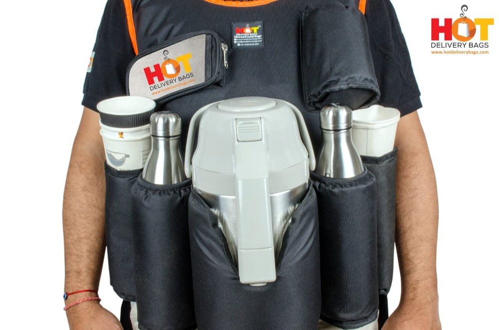 Polyester Plain Front Vending Jacket, Size/Dimension: 6.5 X 6 X 10 Inches ( Inner ), Bag Size: 7.5 X 7 X 11 Inches ( Outer )