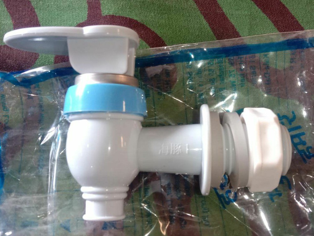 local Blue Dolphin Matka Tap, Glossy, Capacity: 5 Lpm