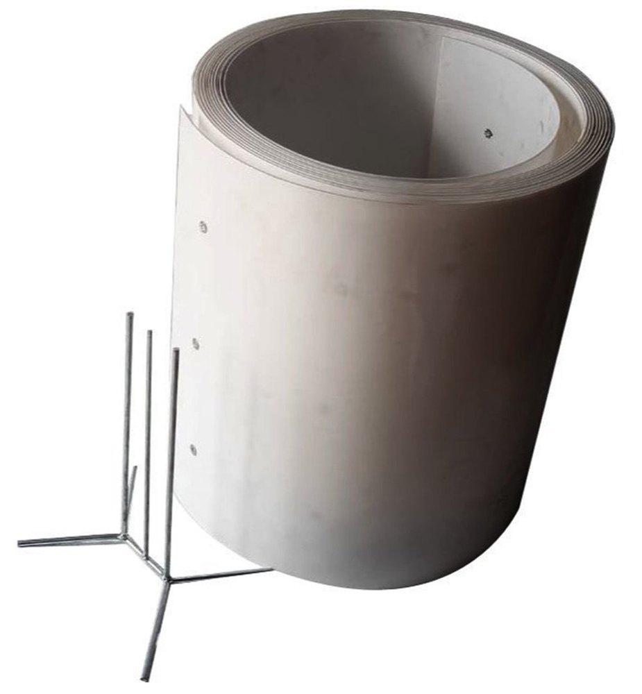 Chick Guard With Stand