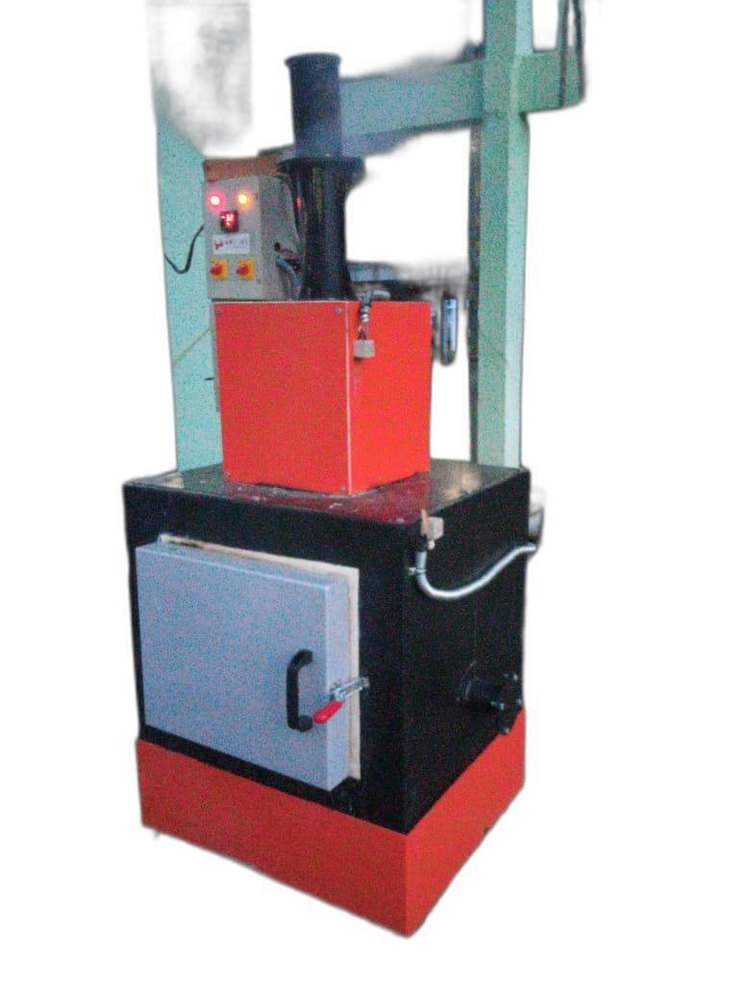 Electrical Poultry, Industry and general Portable Biomedical Solid Waste Incinerator, Capacity: 40 kg/batch