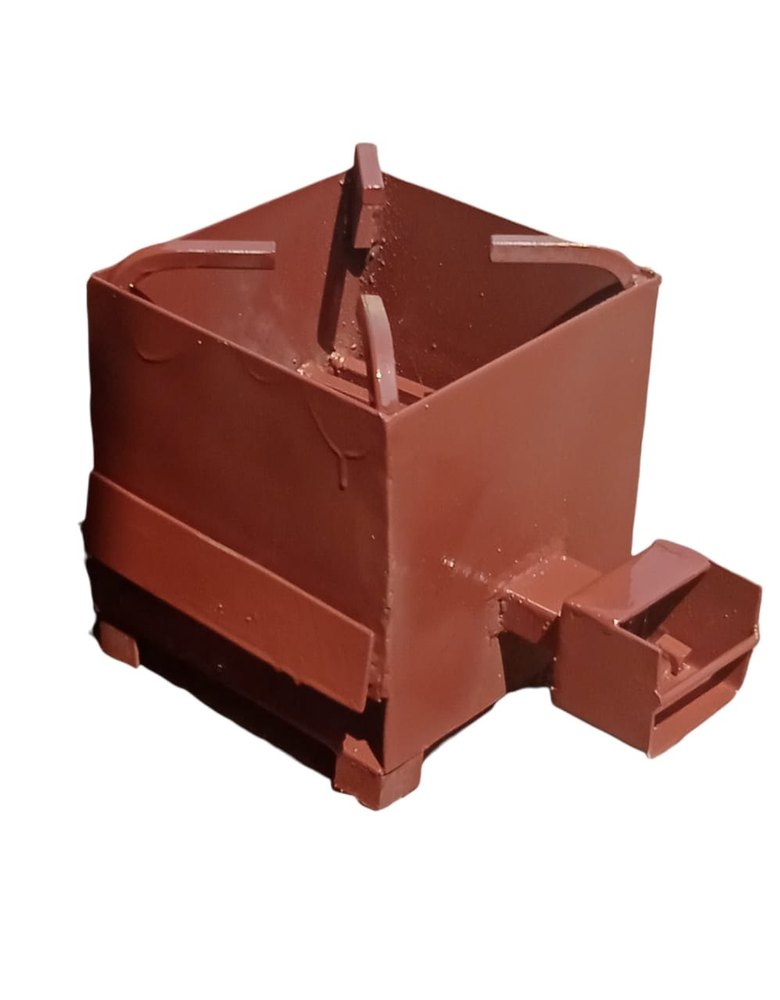 Domestic Red Virago Coal Stove, Model Name/Number: Basic, Size: 180x180mm