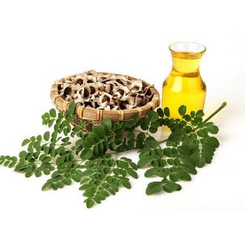 Dark Yellowish Moringa Carrier Oil