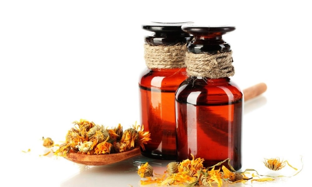 Steam distillation Calendula Oil, For Aromatherapy