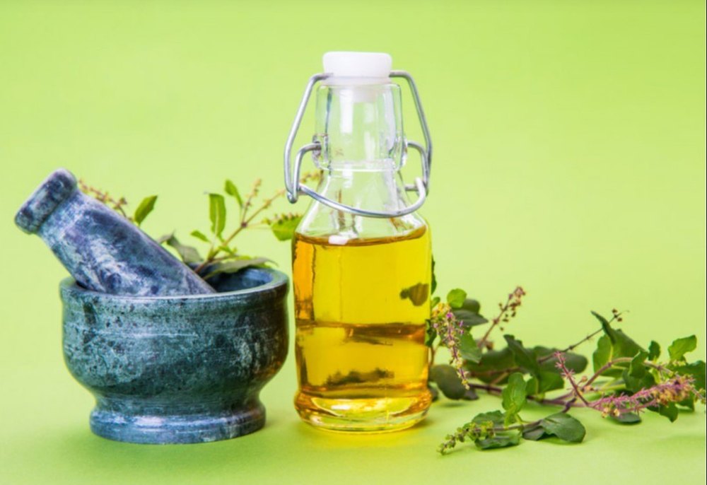 Organic Tulsi Oil, Bottle, Liquid