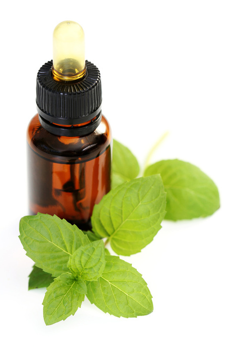 100 % Mentha Arvensis Oil