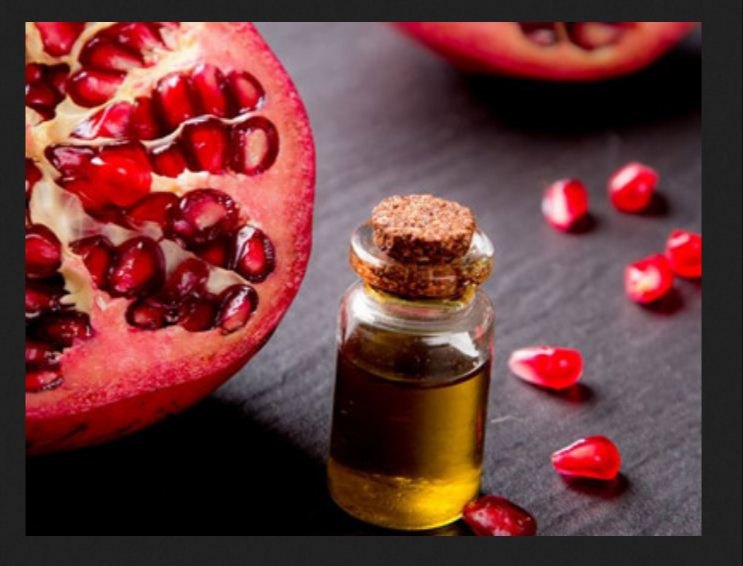 TS Aromatics Pomegranate Oil, Packaging Size: 100ml
