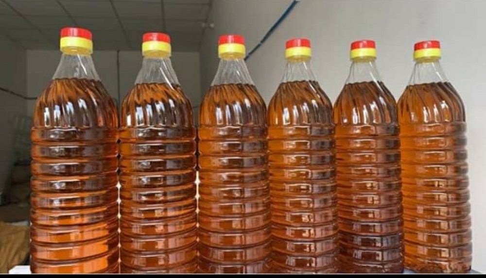 Cold Pressed Mustard Essential Oil, Packaging Size: 1 Litre, Rich in vitamin E