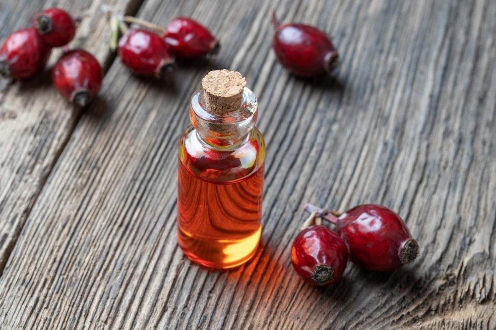 Rosa Canina Rosehip Seed Oil, For Cosmetic