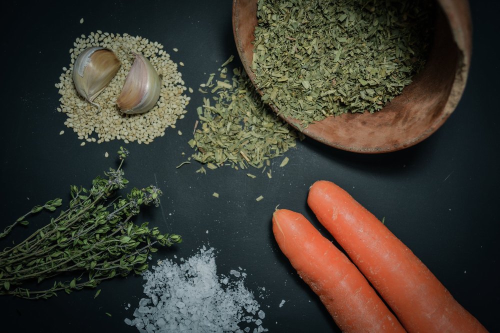 Steam Distillation Carrot Seed Essential Oil