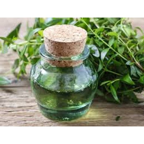 Liquid Commiphora Myrrha Myrrh Essential Oil (Egypt)