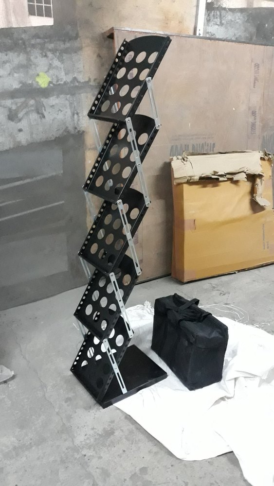 Brochure Stand