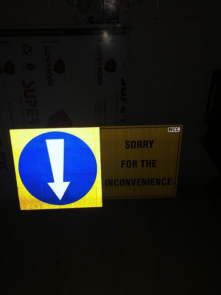 Aluminium Reflective Sign Board, For Road Safety