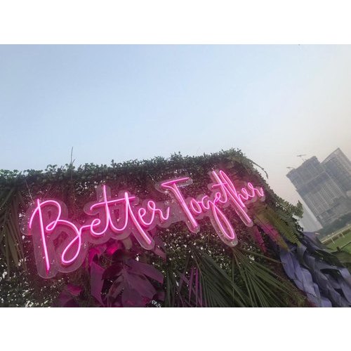 Acrylic LED 3D Vinyl Glow Sign Board, For Promotional