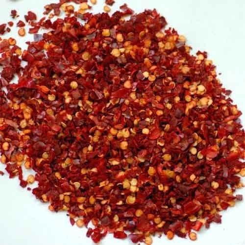 Red chilly flakes sprinkler (sachet), Packaging Size: 1-5 Kg, Packaging Type: Packet