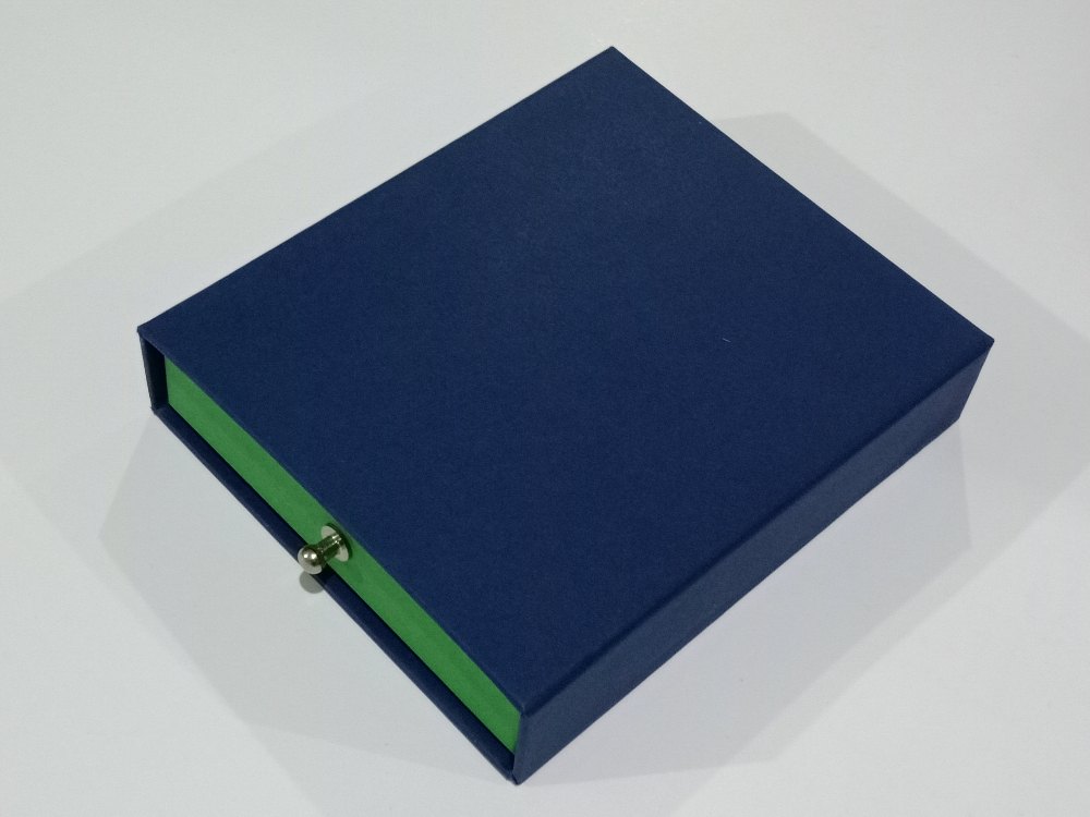 Wallet Box