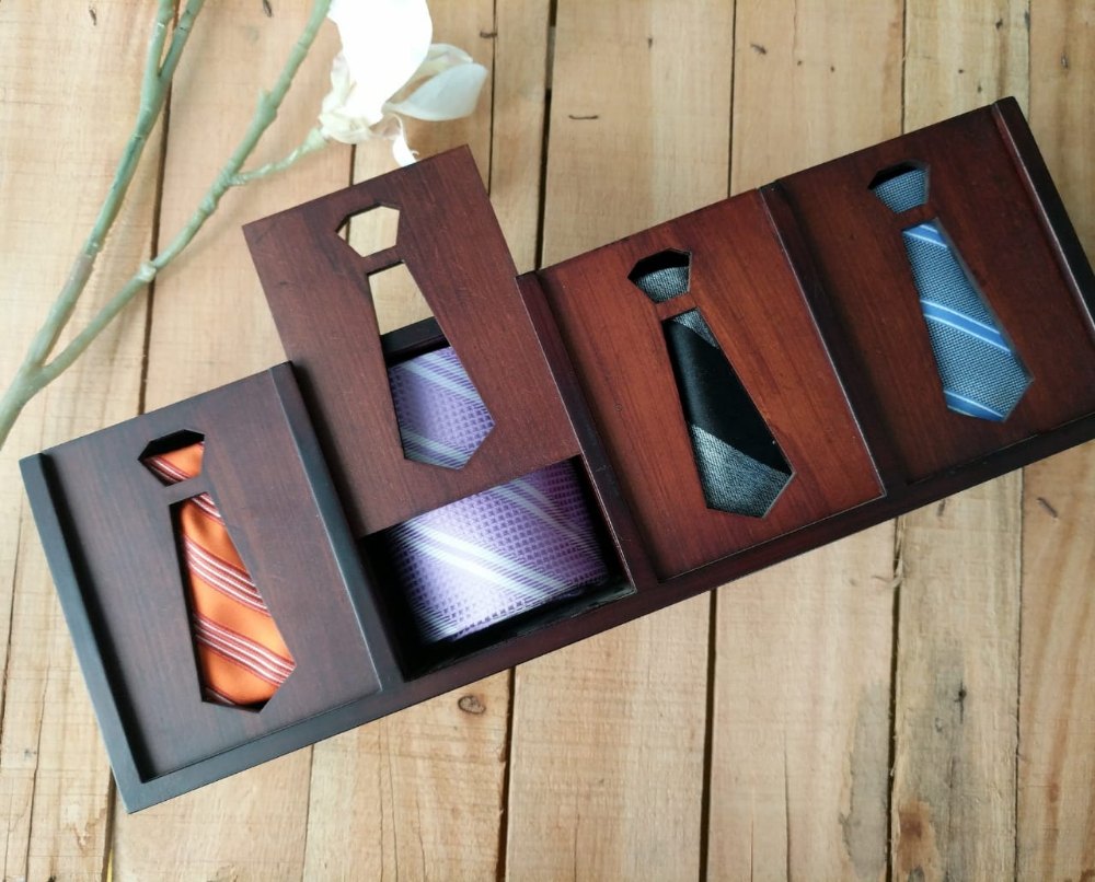 Plane Wooden Tie Box, Size/Dimension: Standard, Rectangle