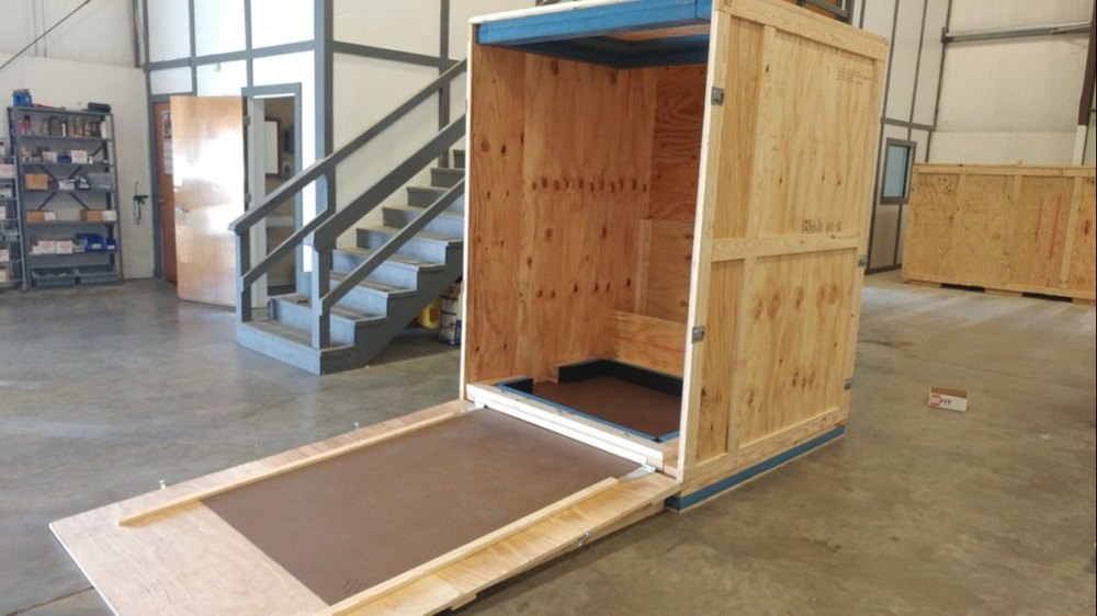 Junglewood Square 4x4x4 Feet Wooden Computer Equipment Packaging Box, Weight Holding Capacity(Kg): 70-300 Kg