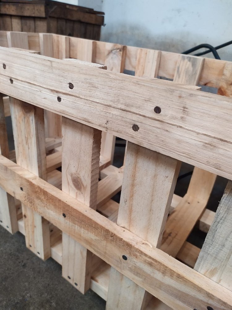 Industrial Pine Wood Create