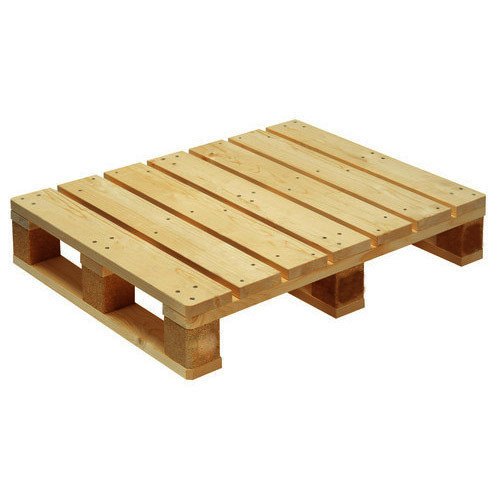 Euro Rectangular Pine Wooden Pallets